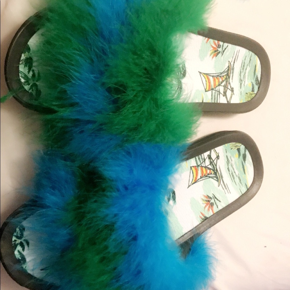 Fur slides